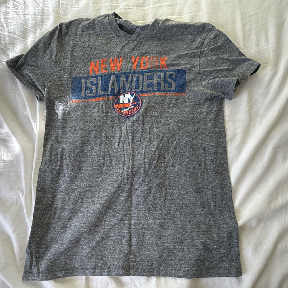 NHL Hockey New York Islanders mens cotton short sleeve tee (Gray)